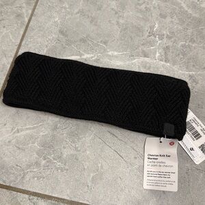 NWT Lululemon Ear Warmer